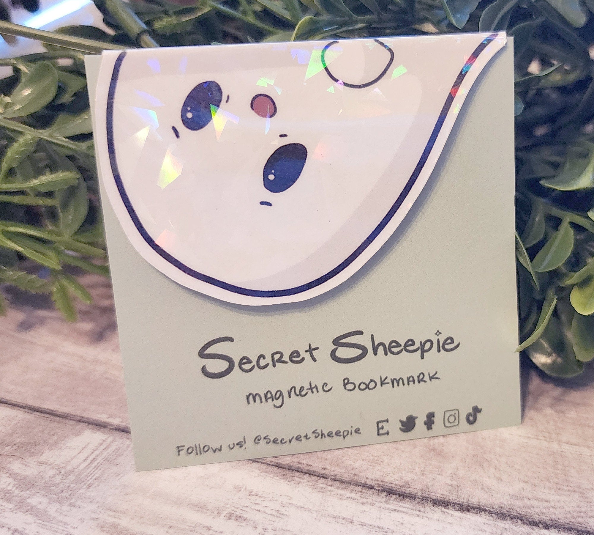 Ghostie Peek Magnetic Bookmark