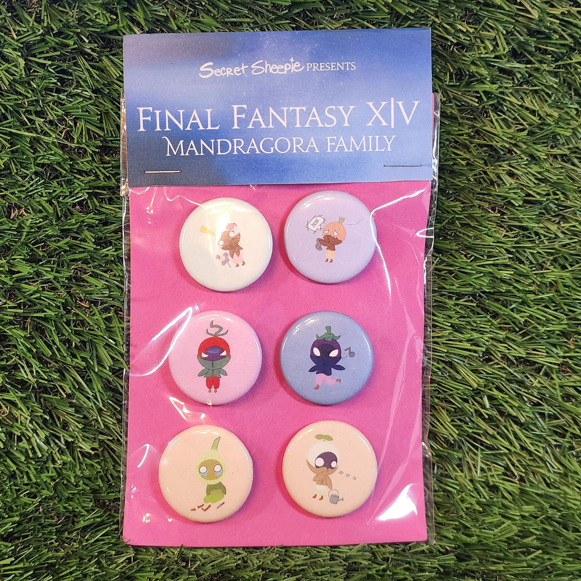 Mandragora Royal Family Button Set